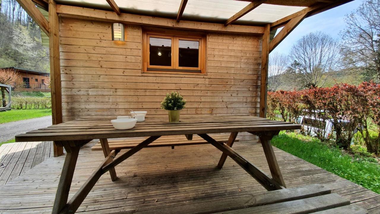 Camping Les Vernieres La Bourboule Sancy Eksteriør billede