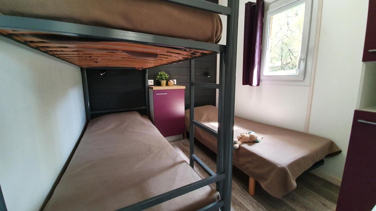 Camping Les Vernieres La Bourboule Sancy Eksteriør billede