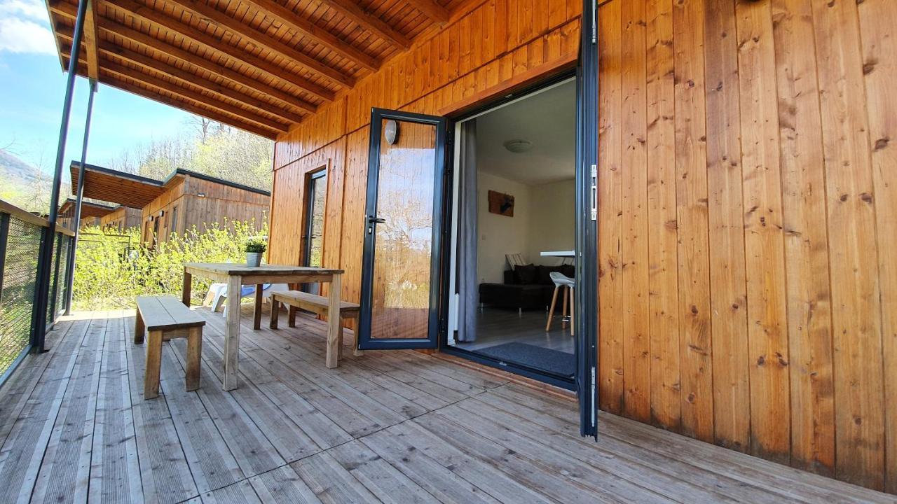Camping Les Vernieres La Bourboule Sancy Eksteriør billede