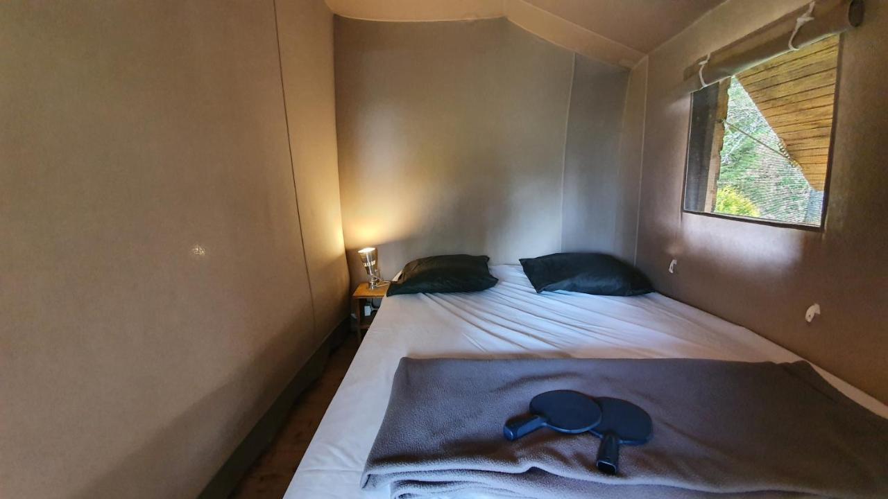 Camping Les Vernieres La Bourboule Sancy Eksteriør billede